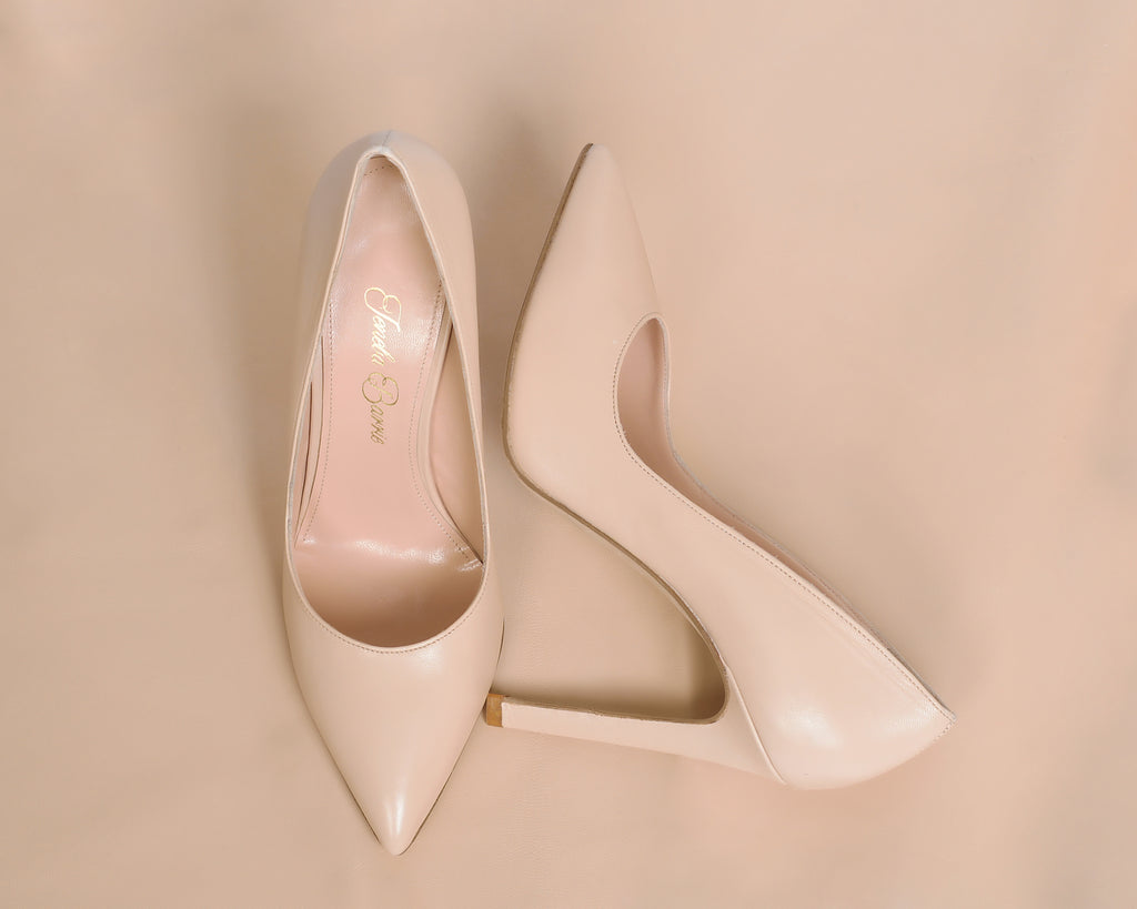 Satin Pumps. Women's light colored High Heels. Nude Pumps. Nude Skin tone women's shoes. Business Shoes. Office Professional High Heels